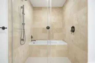 333 Ward Ave, Honolulu, HI 96814 - Photo 11
