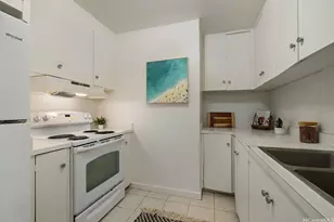 1610 Kanunu St, Honolulu, HI 96814 - Photo 13