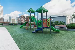 1555 Kapiolani Blvd, Honolulu, HI 96814 - Photo 21