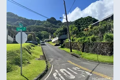 1939 Iwaho Place, Honolulu, HI 96819 - Photo 25