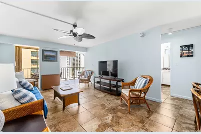 2575 Kuhio Avenue #1401, Honolulu, HI 96815 - Photo 3