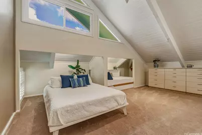 586 Kaimalino Street, Kailua, HI 96734 - Photo 23