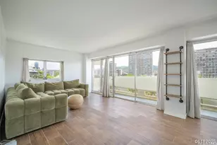 2085 Ala Wai Blvd, Honolulu, HI 96815 - Photo 3