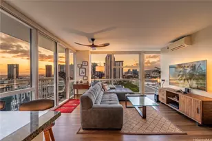 909 Kapiolani Blvd, Honolulu, HI 96814 - Photo 1