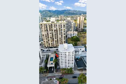 2442 Kuhio Avenue #1101, Honolulu, HI 96815 - Photo 15
