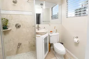 2442 Kuhio Ave, Honolulu, HI 96815 - Photo 13