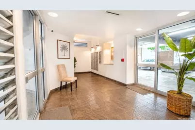 2442 Kuhio Avenue #1101, Honolulu, HI 96815 - Photo 17