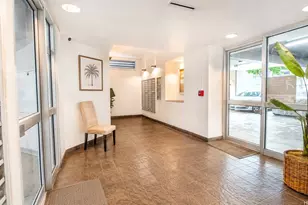 2442 Kuhio Ave, Honolulu, HI 96815 - Photo 17