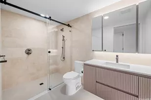 333 Ward Ave, Honolulu, HI 96814 - Photo 11