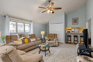 94-225 Hikiku Pl, Mililani, HI 96789 - Photo 3