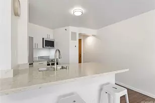 1088 Bishop St, Honolulu, HI 96813 - Photo 3