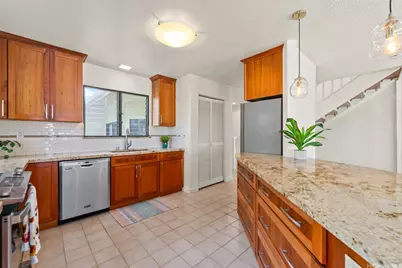 292 Kipukai Place, Honolulu, HI 96825 - Photo 19