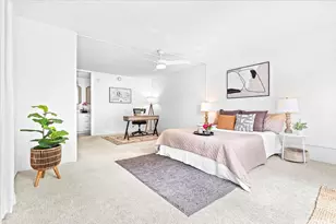 98-500 Koauka Loop, Aiea, HI 96701 - Photo 19