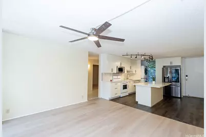 95-273 Waikalani Drive #D402, Mililani, HI 96789 - Photo 5
