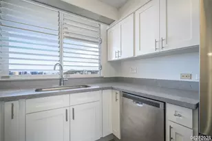 1212 Punahou St, Honolulu, HI 96826 - Photo 15