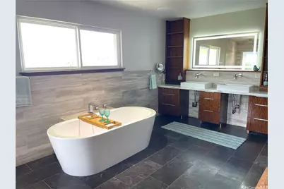 47-079 Lihikai Drive, Kaneohe, HI 96744 - Photo 17