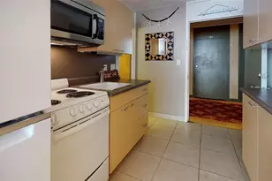 2442 Tusitala St, Honolulu, HI 96815 - Photo 7