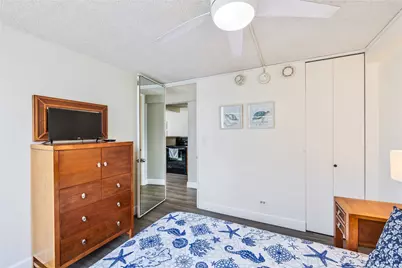 2427 Kuhio Avenue #1006 - FA, Honolulu, HI 96815 - Photo 9