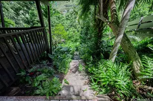 2528 Makaulii Pl, Honolulu, HI 96816 - Photo 21