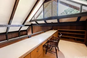 2528 Makaulii Pl, Honolulu, HI 96816 - Photo 9