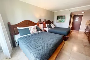 2045 Kalakaua Ave, Honolulu, HI 96815 - Photo 5