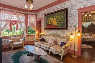 2001 Vancouver Dr, Honolulu, HI 96822 - Photo 7