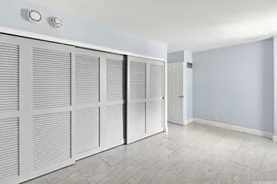 2215 Aloha Drive #DH401(4J), Honolulu, HI 96815 - Photo 11