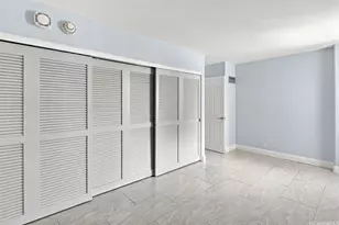 2215 Aloha Dr, Honolulu, HI 96815 - Photo 11