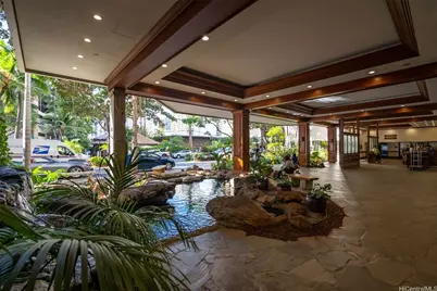 201 Ohua Avenue #2912 T-2 Mauka, Honolulu, HI 96815 - Photo 23