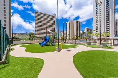 201 Ohua Avenue #2912 T-2 Mauka, Honolulu, HI 96815 - Photo 17