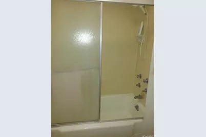 2500 Kalakaua Avenue #1802, Honolulu, HI 96815 - Photo 11