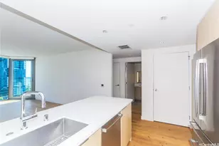1001 Queen St, Honolulu, HI 96814 - Photo 5