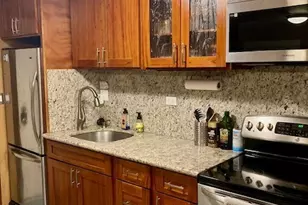 824 Kinau St, Honolulu, HI 96813 - Photo 1
