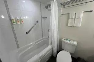 410 Atkinson Dr, Honolulu, HI 96814 - Photo 11