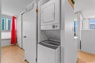 2421 Tusitala St, Honolulu, HI 96815 - Photo 19
