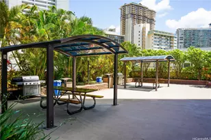 411 Hobron Ln, Honolulu, HI 96815 - Photo 15