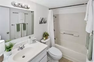 98-1042 Moanalua Rd, Aiea, HI 96701 - Photo 9