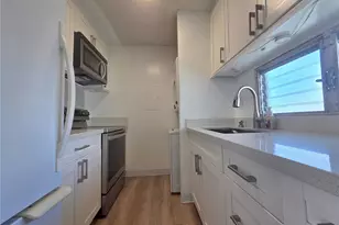 1122 Elm St, Honolulu, HI 96814 - Photo 3
