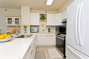1133 Waimanu St, Honolulu, HI 96814 - Photo 3
