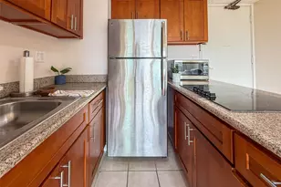 445 Seaside Ave, Honolulu, HI 96815 - Photo 7