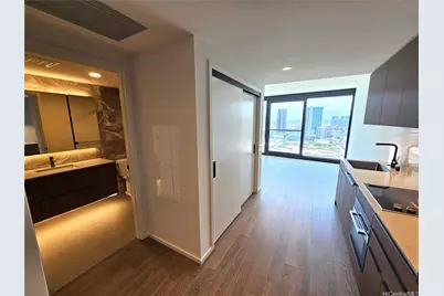 333 Ward Avenue #2413, Honolulu, HI 96814 - Photo 11