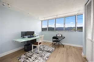 500 University Ave, Honolulu, HI 96826 - Photo 15