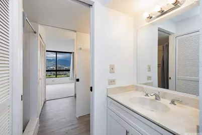 320 Liliuokalani Avenue #2405, Honolulu, HI 96815 - Photo 21