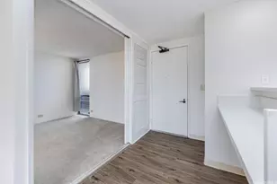 320 Liliuokalani Ave, Honolulu, HI 96815 - Photo 17