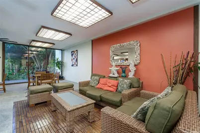 521 Hahaione Street #2/4F, Honolulu, HI 96825 - Photo 17