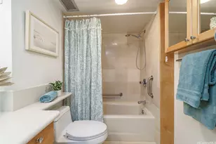 521 Hahaione St, Honolulu, HI 96825 - Photo 13