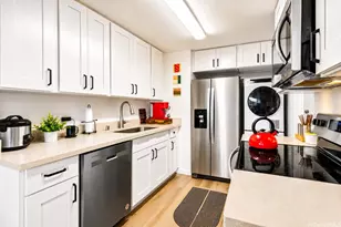 700 Richards St, Honolulu, HI 96813 - Photo 9