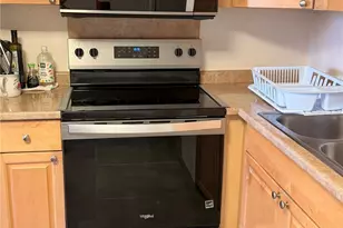 2240 Kuhio Ave, Honolulu, HI 96815 - Photo 15