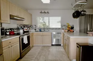 91-910 Ho'Omohalu Pl, Ewa Beach, HI 96706 - Photo 5
