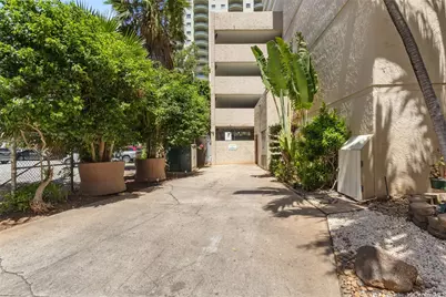 2092 Kuhio Avenue #806, Honolulu, HI 96815 - Photo 15